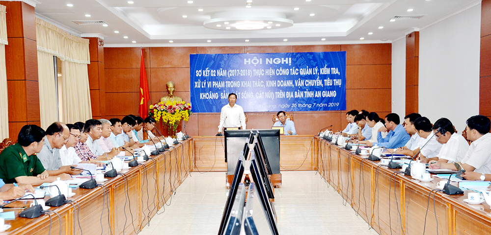 An Giang quyết dẹp nạn “cát tặc” - Kỳ cuối: Kiên quyết trong xử lý
