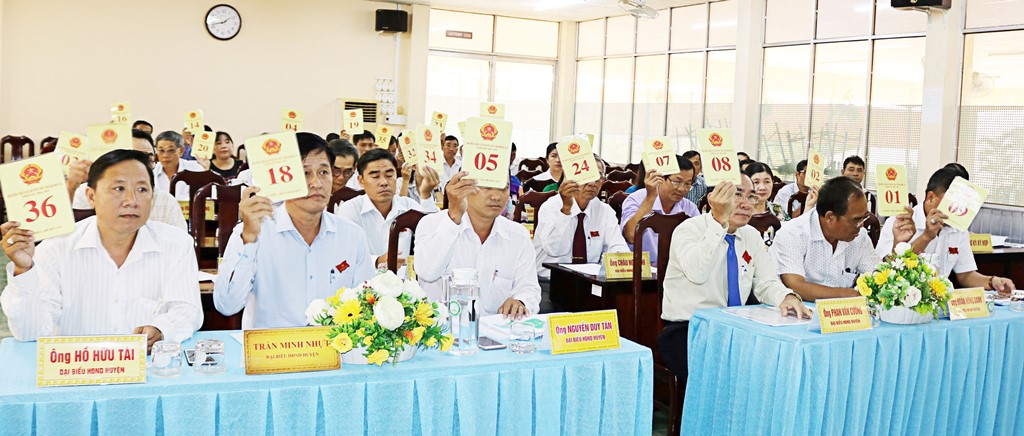 HĐND huyện Châu Thành khóa XI (nhiệm kỳ 2016 – 2021): Thông qua các Nghị quyết quy hoạch, phát triển thị trấn An Châu