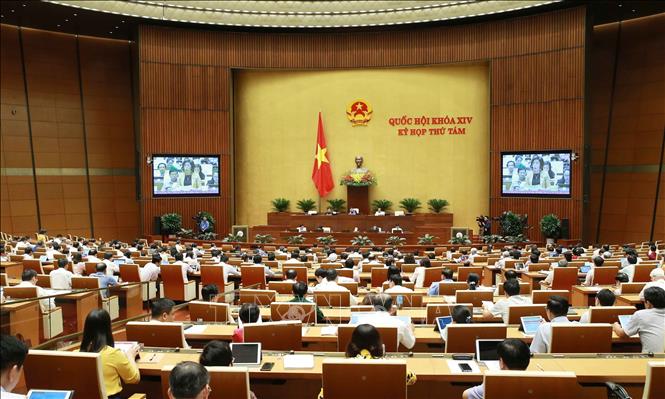 Kỳ họp thứ 8, Quốc hội khóa XIV: Đổi mới công tác xây dựng, quản lý đội ngũ cán bộ, công chức, viên chức