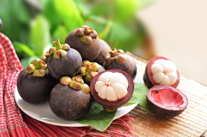 Tạo lá chắn cho cơ thể bằng măng cụt