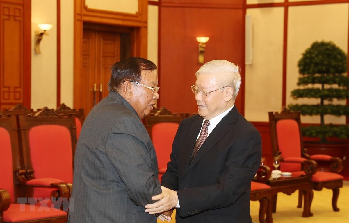'Lào mãi mãi ghi nhớ và biết ơn vô hạn quân tình nguyện Việt Nam'