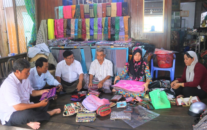 Kỳ 4: Sinh khí mới, sức sống mới ở vùng biên