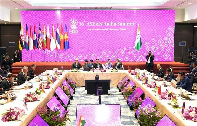 Thủ tướng Nguyễn Xuân Phúc dự Hội nghị Cấp cao ASEAN - Ấn Độ lần thứ 16