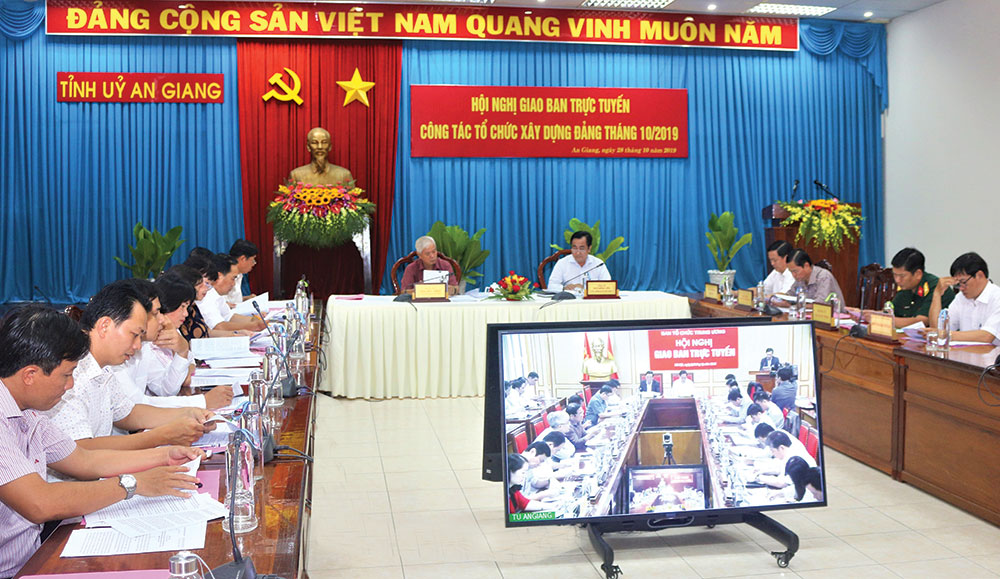 Chuẩn bị tốt Đại hội Đảng bộ các cấp