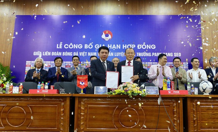 HLV Park Hang-seo chính thức gia hạn hợp đồng với bóng đá Việt Nam