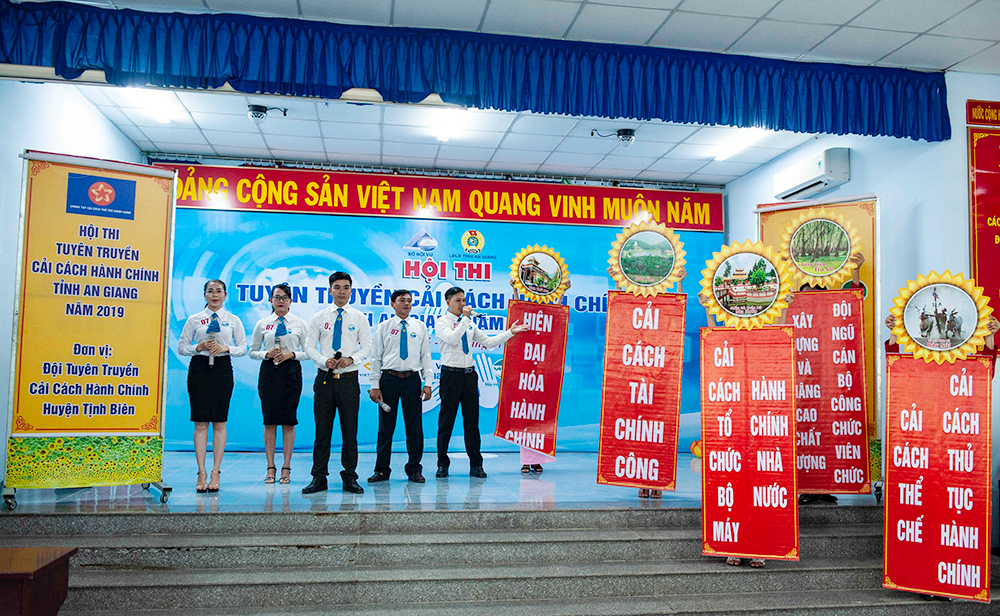 Bế mạc Hội thi tuyên truyền cải cách hành chính tỉnh An Giang năm 2019 Bế mạc Hội thi tuyên truyền cải cách hành chính tỉnh An Giang năm 2019