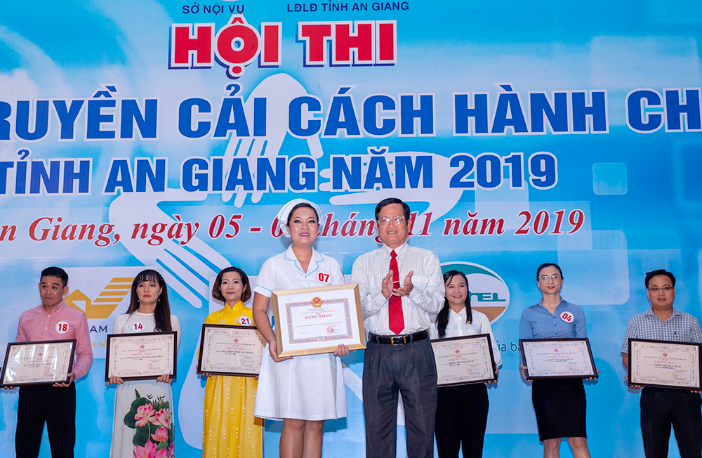 Bế mạc Hội thi tuyên truyền cải cách hành chính tỉnh An Giang năm 2019 Bế mạc Hội thi tuyên truyền cải cách hành chính tỉnh An Giang năm 2019