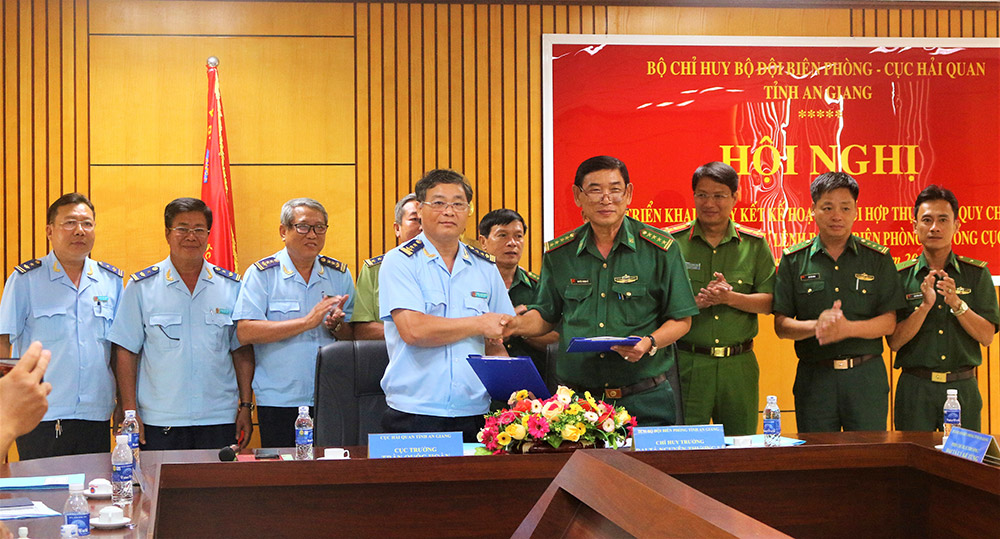 Hải quan và Bộ đội Biên phòng tỉnh: Tăng cường phối hợp đảm bảo an ninh biên giới