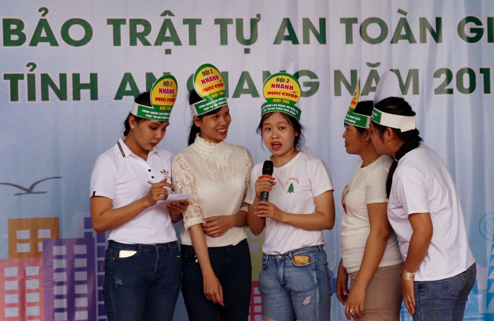 Sôi nổi Hội thi "Công nhân lao động với đảm bảo trật tự an toàn giao thông"
