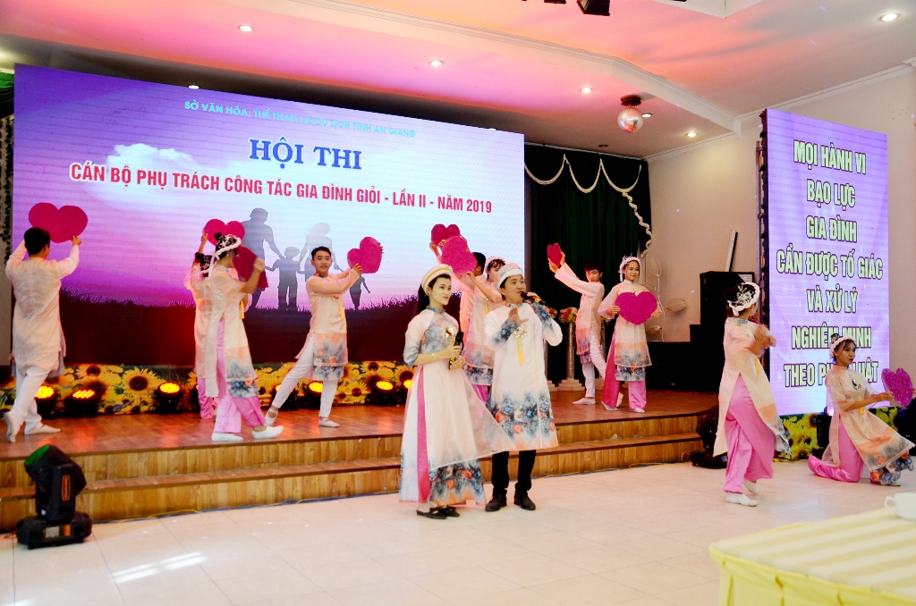 156 thí sinh tham gia Hội thi cán bộ phụ trách công tác gia đình giỏi lần II-2019