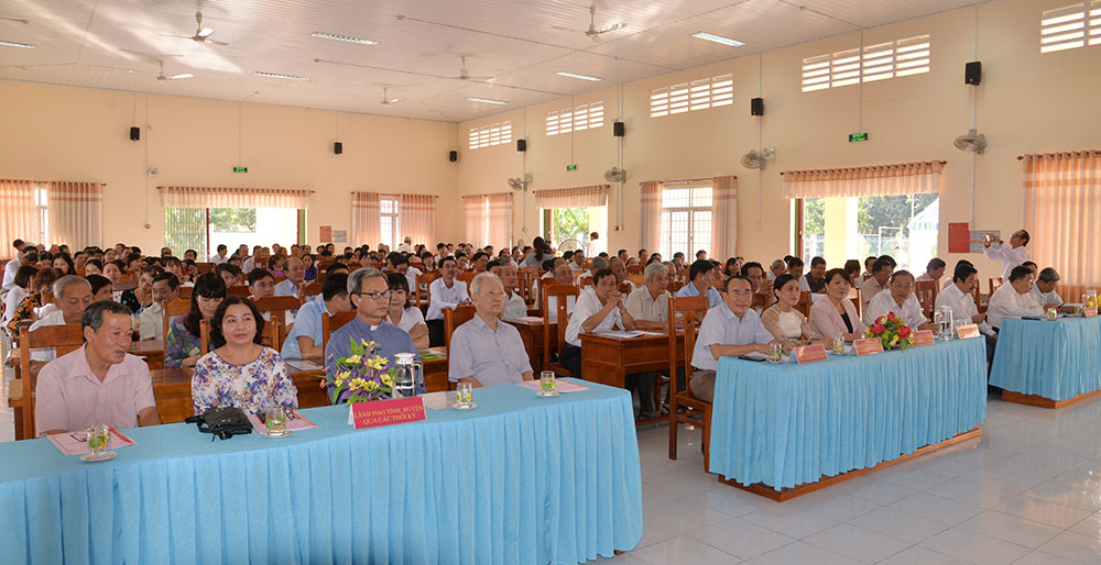 Châu Thành thành lập Quỹ Khuyến học – Khuyến tài Trường Tiểu học A Vĩnh Thành