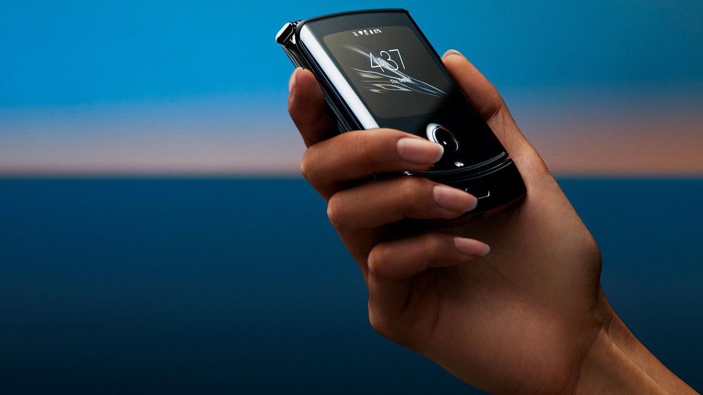 Muốn 'kết duyên' với Motorola Razr, giá không phải rào cản duy nhất