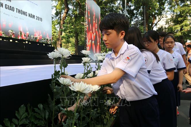 Tưởng niệm trên 6.000 nạn nhân tử vong do tai nạn giao thông năm 2019
