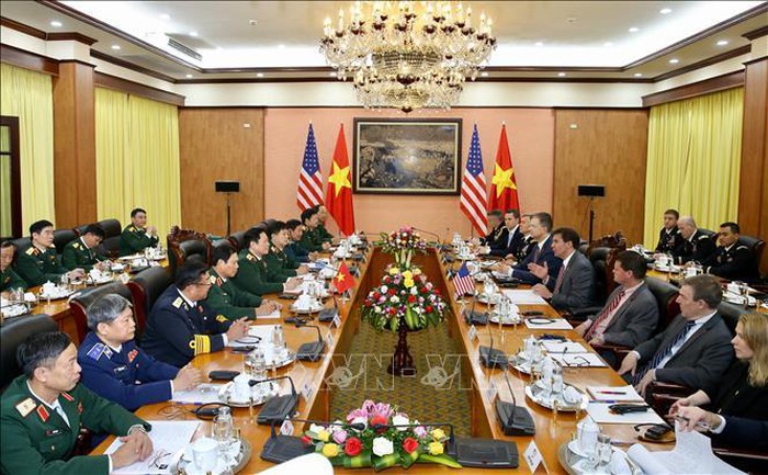 Bộ trưởng Bộ Quốc phòng Hoa Kỳ thăm chính thức Việt Nam