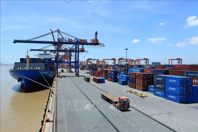Dự báo GDP của Việt Nam tăng trưởng 7% trong giai đoạn 2021-2025