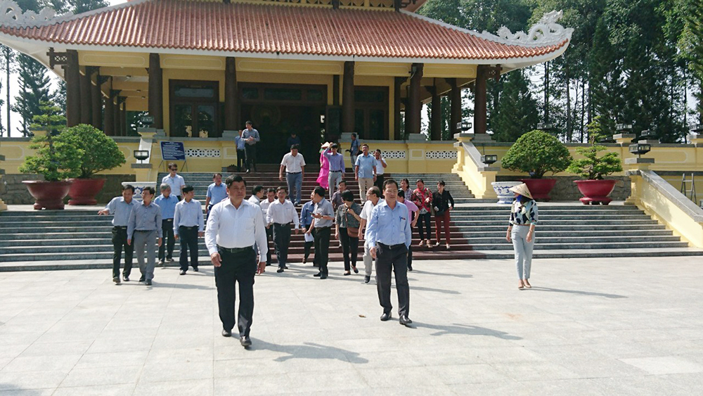 Thứ trưởng Bộ Nông nghiệp và Phát triển nông thôn Trần Thanh Nam làm việc tại An Giang