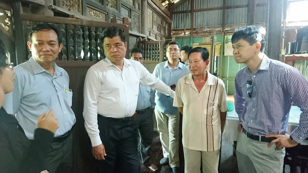 Thứ trưởng Bộ Nông nghiệp và Phát triển nông thôn Trần Thanh Nam làm việc tại An Giang