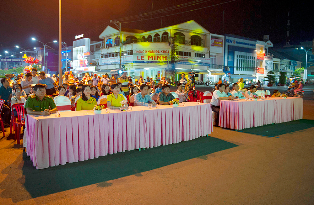 Đêm văn nghệ tuyên truyền Tháng hành động quốc gia phòng, chống HIV/AIDS năm 2019