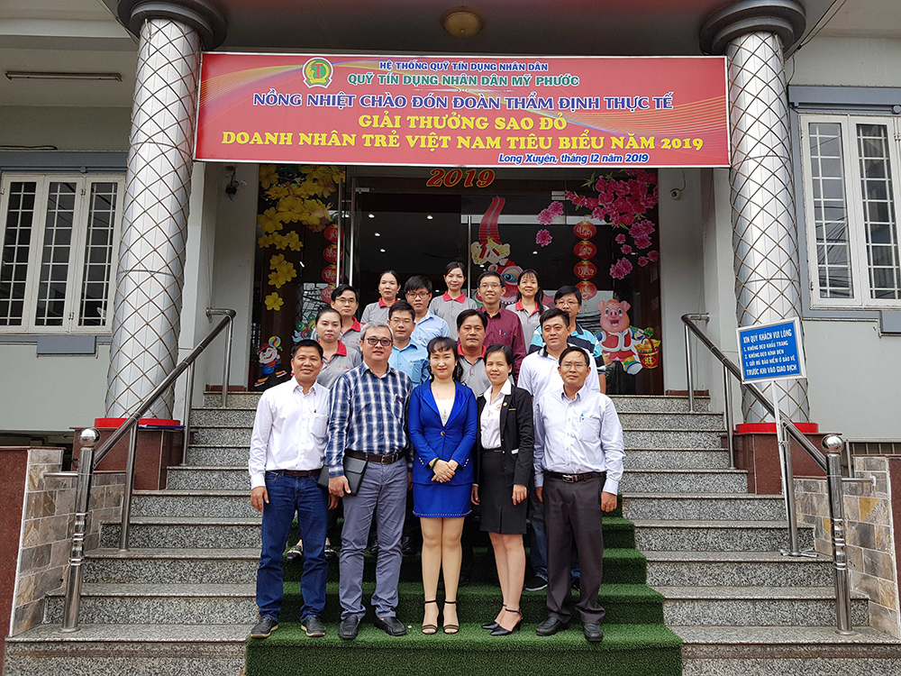 Thẩm định giải thưởng Sao Đỏ đối với 3 doanh nhân An Giang Thẩm định giải thưởng Sao Đỏ đối với 3 doanh nhân An Giang