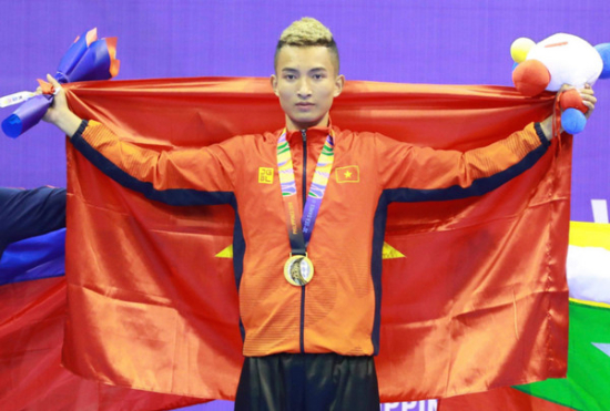 Hoàng Thị Duyên thiết lập kỷ lục mới, Wushu bùng nổ