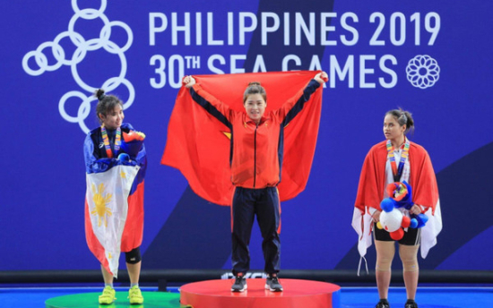 Hoàng Thị Duyên thiết lập kỷ lục mới, Wushu bùng nổ
