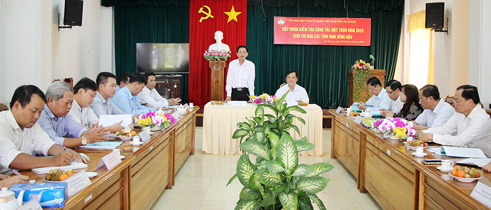 Kiểm tra công tác mặt trận năm 2019 cụm thi đua các tỉnh Nam sông Hậu