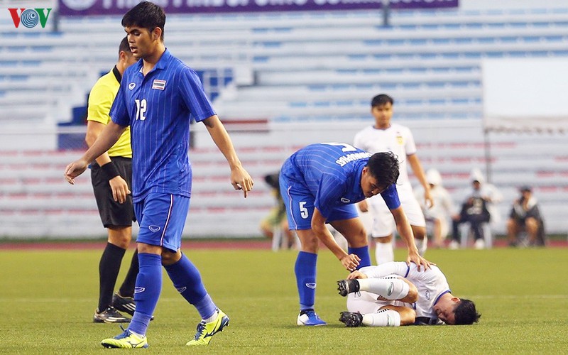 Cục diện bảng B SEA Games 30: U22 Việt Nam vẫn có nguy cơ bị loại