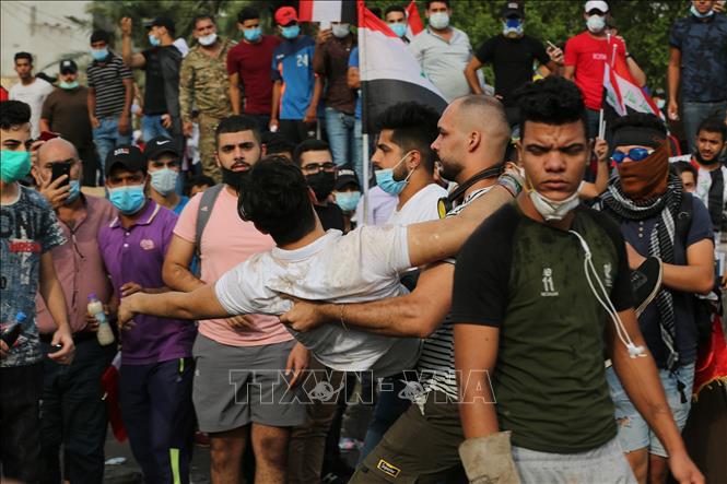 Mỹ trừng phạt các phong trào bán quân sự Iraq