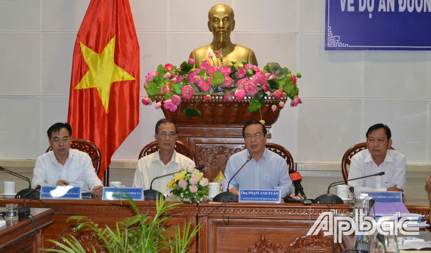 Công trình cao tốc Trung Lương - Mỹ Thuận: Đã đủ điều kiện để tăng tốc