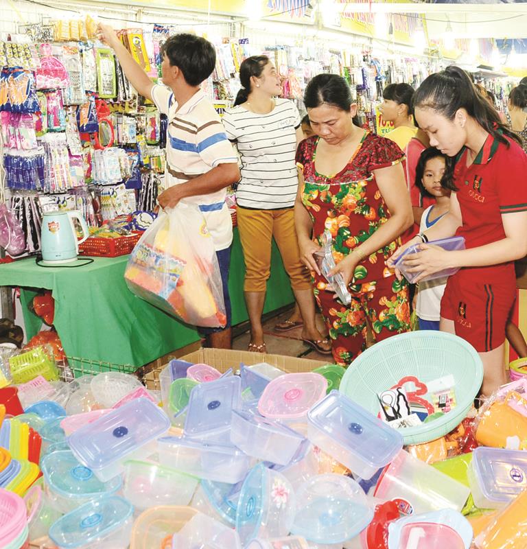 “Nan giải” bài toán tăng giá cuối năm
