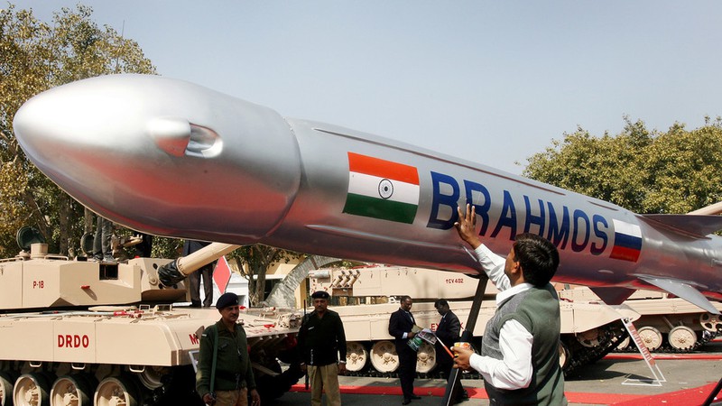 Philippines sớm có tên lửa nhanh nhất thế giới BrahMos
