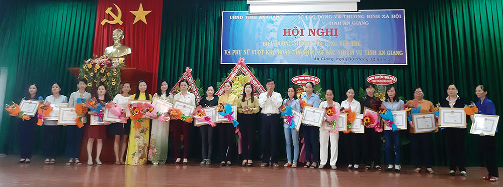 Bình đẳng giới vì sự tiến bộ phụ nữ