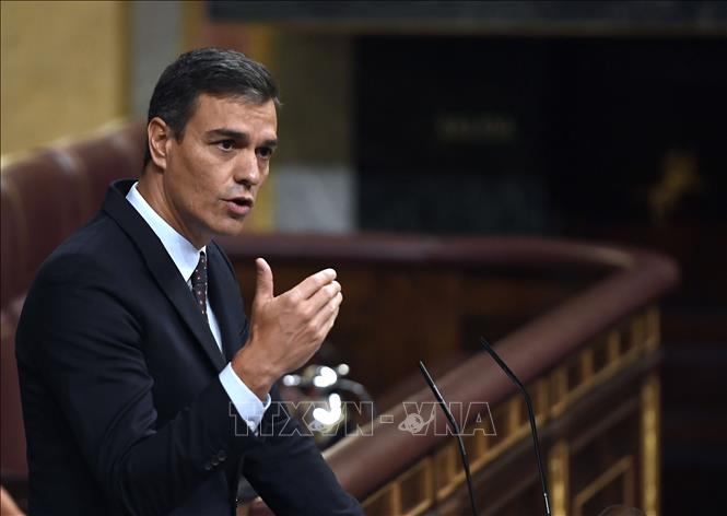 Thủ tướng tạm quyền Pedro Sanchez được chỉ định thành lập chính phủ mới
