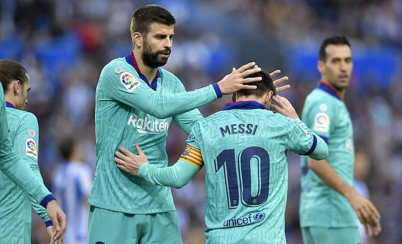 Messi nhạt nhòa, Barca bị Sociedad cầm hòa