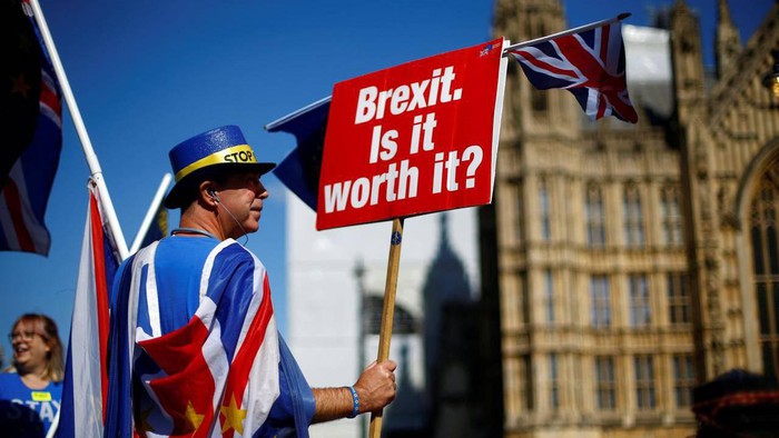 Sau khi thắng lớn, Thủ tướng Anh tăng tốc phê chuẩn Thỏa thuận Brexit