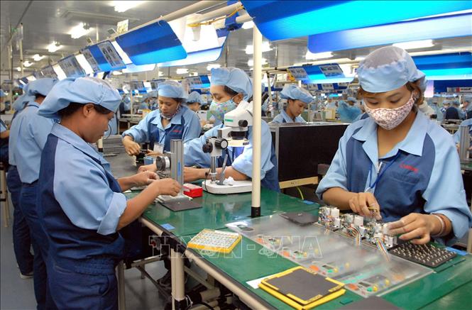 Năm thứ hai liên tiếp GDP cả nước đạt trên 7%