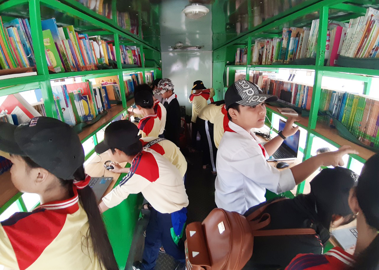 Tuổi trẻ Đoàn Khối Cơ quan và Doanh nghiệp tỉnh mang Tết đến với người nghèo