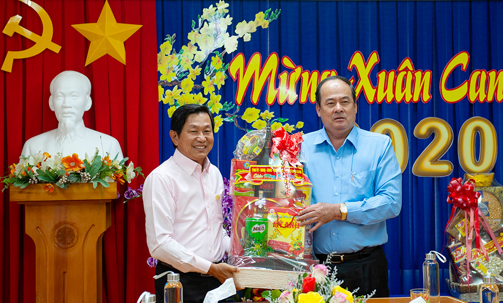 Chủ tịch UBND tỉnh An Giang Nguyễn Thanh Bình chúc Tết các doanh nghiệp tiêu biểu