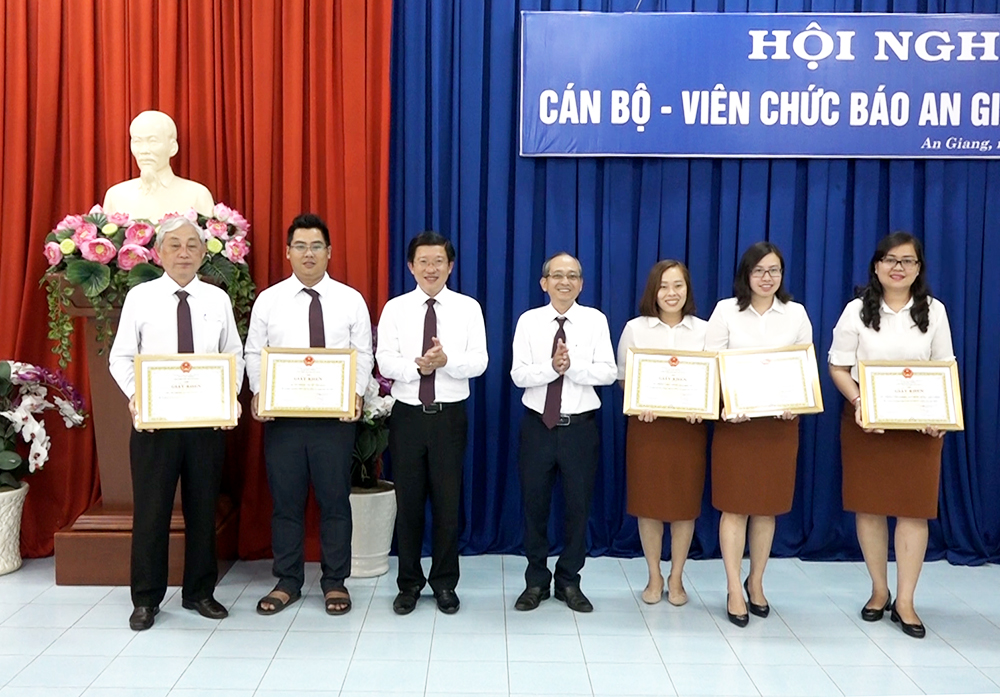 Báo An Giang tổ chức Hội nghị cán bộ - viên chức năm 2019