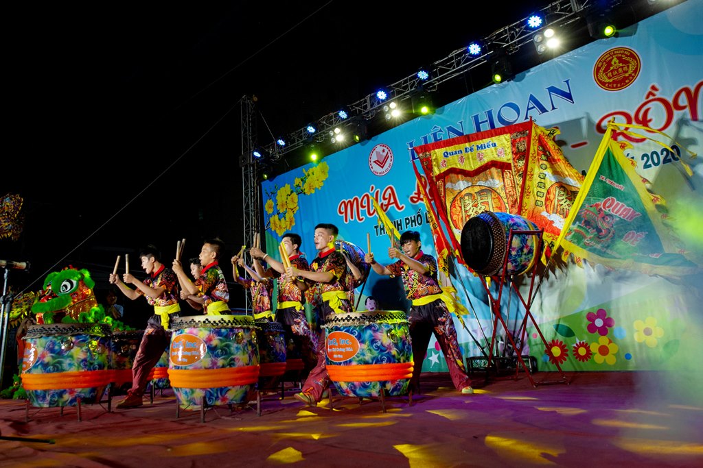 Liên hoan múa lân sư rồng mừng Xuân Canh Tý 2020
