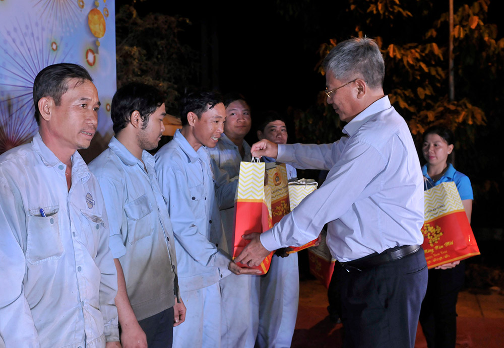 Liên đoàn Lao động tỉnh An Giang tổ chức Chương “Tết sum vầy” mừng Xuân, ơn Đảng năm 2020