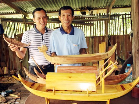 Làng nghề trăm năm và "những vấn đề hôm nay"