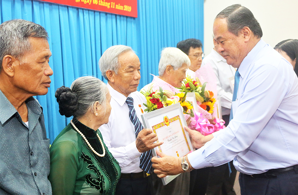 Quyết tâm cao, nỗ lực lớn, “tăng tốc” về đích