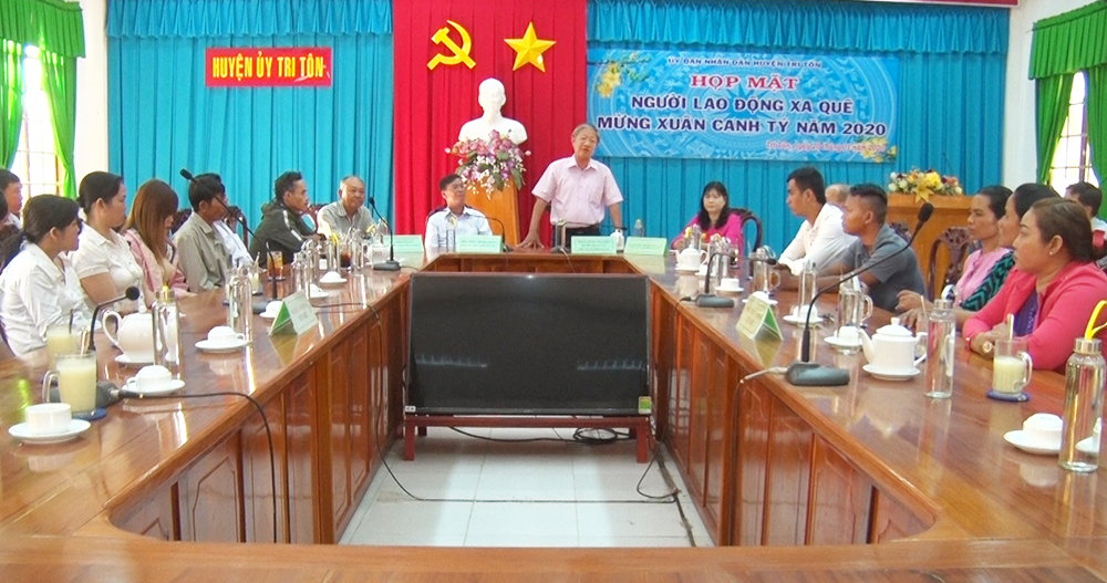 Huyện Tri Tôn có hơn 20.000 lao động xa quê