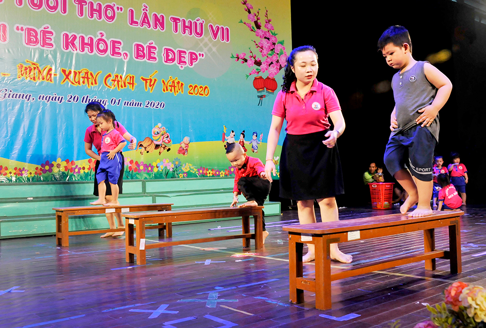 Trường Mầm non Sen Hồng - Nhà Thiếu nhi An Giang tổ chức Hội thi bé khỏe, bé đẹp mừng Xuân Canh Tý 2020
