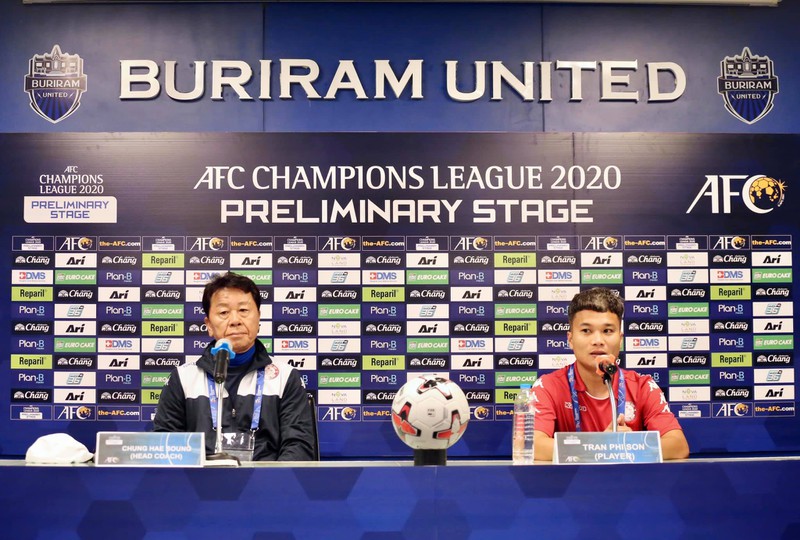 Buriram United - CLB TPHCM: Lần đầu của Công Phượng