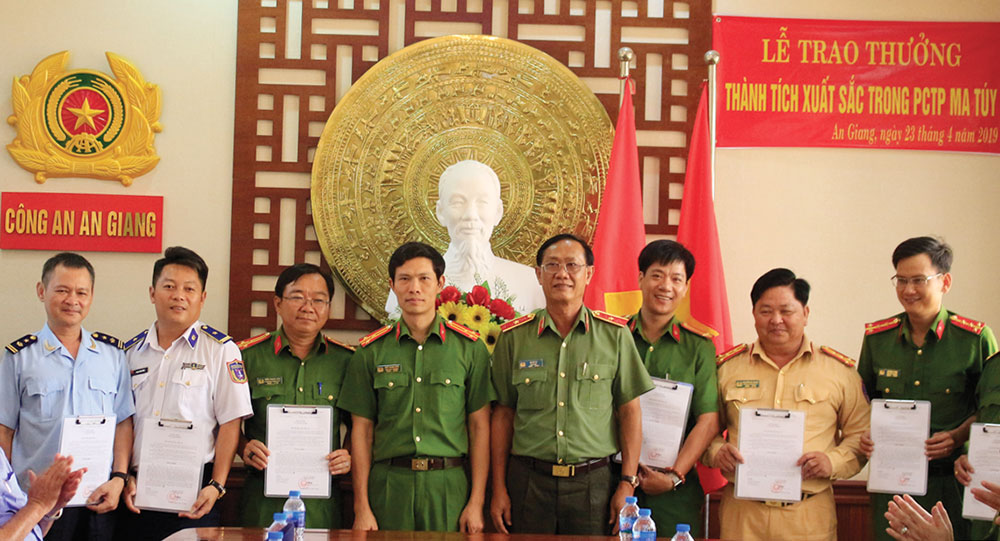 Vì cuộc sống bình yên và hạnh phúc của nhân dân