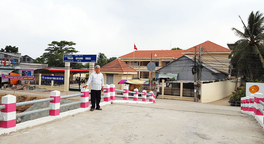 Hào phóng nối nhịp cầu nông thôn