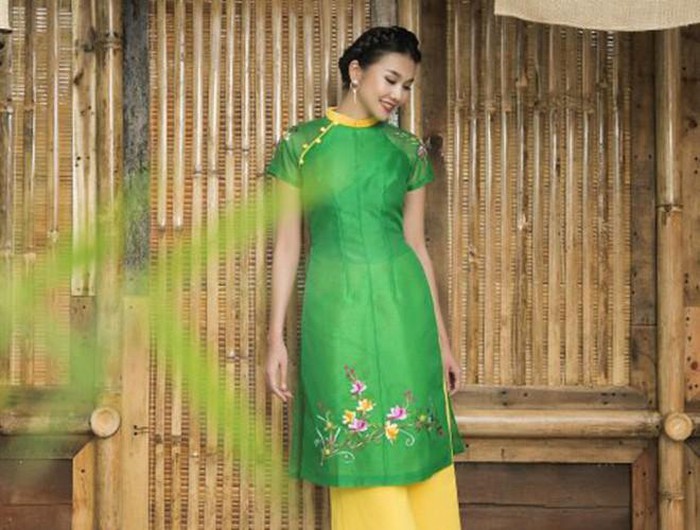 10 bí quyết phối đồ khi diện áo dài giúp bạn nổi bật rạng ngời