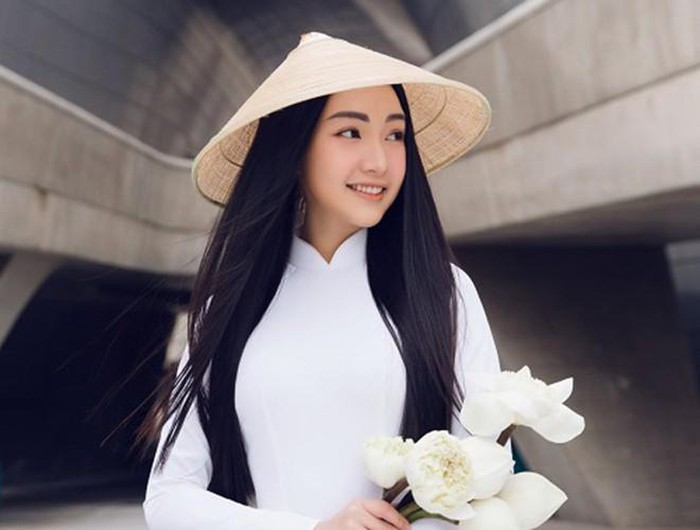 10 bí quyết phối đồ khi diện áo dài giúp bạn nổi bật rạng ngời